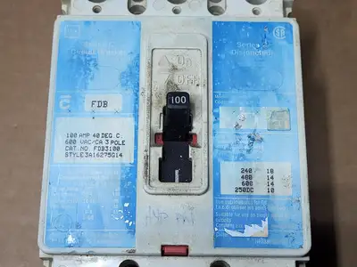 USED CUTLER-HAMMER FDB3100