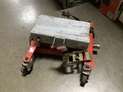 Used _UNKNOWN_ _UNKNOWN_ Automotive Lifters Michigan US | Miedema Asset Management Group #1576588
