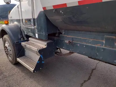 USED 1995 KENWORTH T800