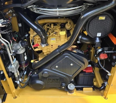 Used 2025 CATERPILLAR 255 Skid Steer Loaders Pennsylvania US | National Lift Equipment #1381023