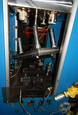 16 Ton FARGER & JOOSTEN MULTIPOWER Air/Oil Press