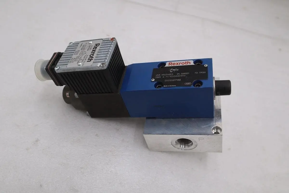 REXROTH R900948803 PROPORTIONAL VALVE DBEE6-11/100G24K31M - STOCK GF545