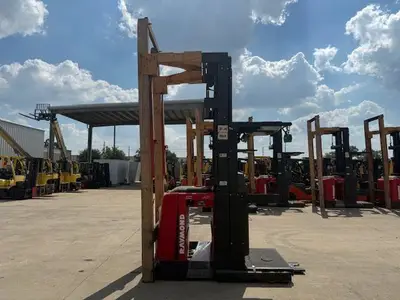 Used 2017 RAYMOND 560OPC30TT Misc Forklifts Illinois US | Somerset Equipment Sales #1542932