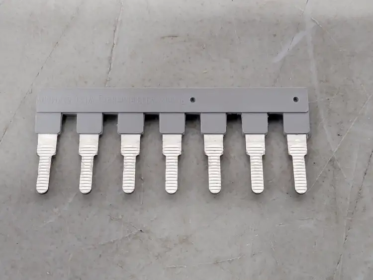 New | in-Stock PHOENIX CONTACT 0203137 Parts British Columbia CA | Lenmark #269749