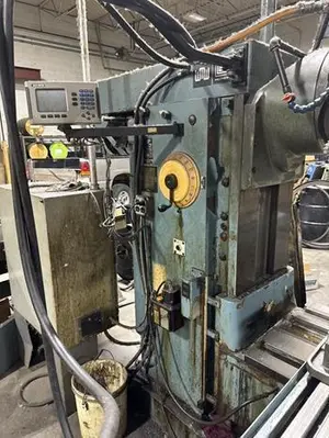 70" X 18" HECKERT MODEL #FU-400E UNIVERSAL MILL, VERTICAL HEAD & CNC FANUC CONTROL: YOBRO #25329