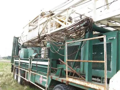 USED IDECO RAMBLER H-35 OILFIELD WORKOVER RIG / SERVICE RIG / PULLING UNIT