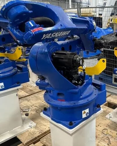Used 2023 YASKAWA MOTOMAN YASKAWA MOTOMAN AR2010 Robots Michigan US | RAB Industries, Inc. #334641