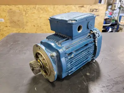 USED SEW-EURODRIVE SAF47DRS71M4