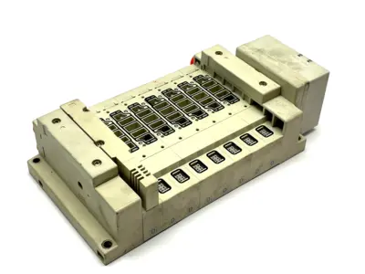 SS5V2-W10S0D-08B-N7 | SMC  Plug-In Pneumatic Manifold - Used