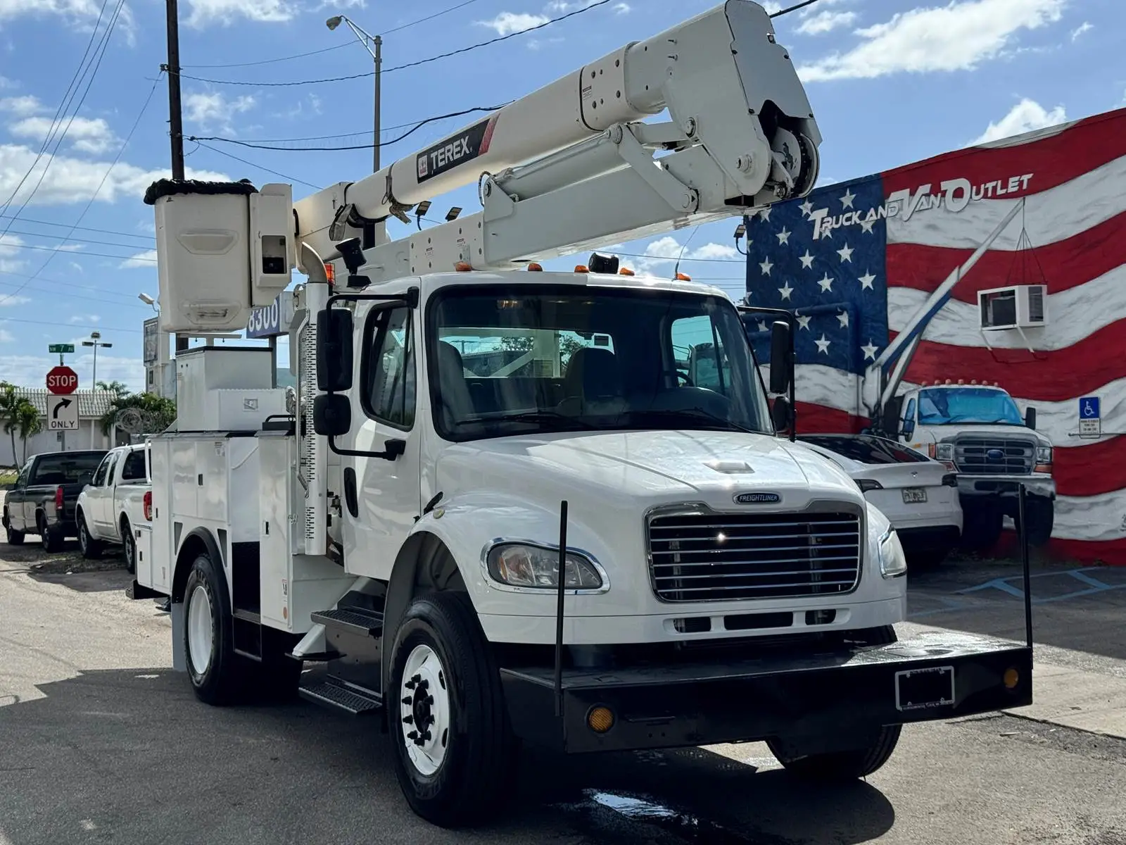 Used 2015 TEREX HR46M Bucket (boom) trucks Florida US | Truck and Van Outlet #1509249
