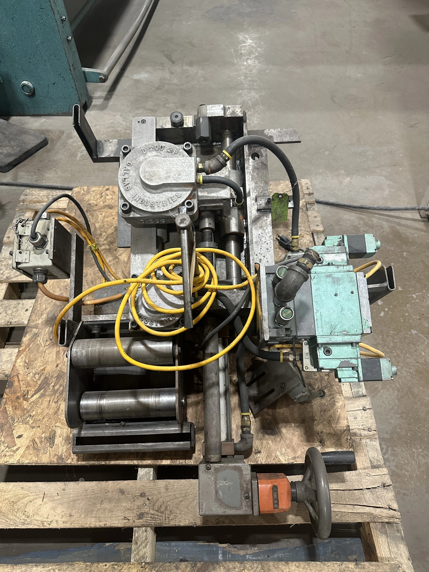 USED DALLAS D200-6-6 RH