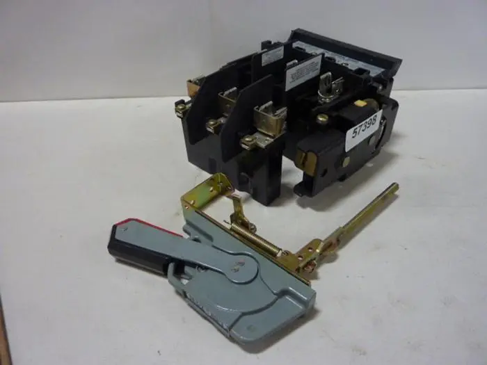 USED ALLEN BRADLEY 1494V-DS30 SER A