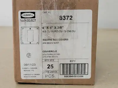 USED HUBBELL 8372