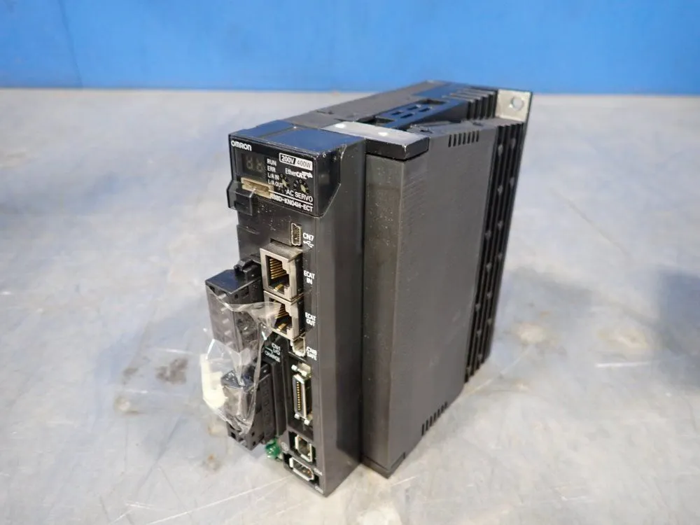 USED OMRON R88DKN04HECT