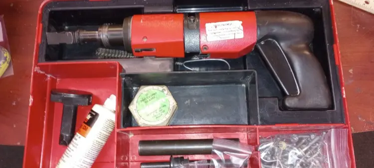 Used Hilti Hilti DX400B Power & Hand Tools (Misc) Arizona US | ASSET CONVERSION SPECIALISTS, INC. #319967
