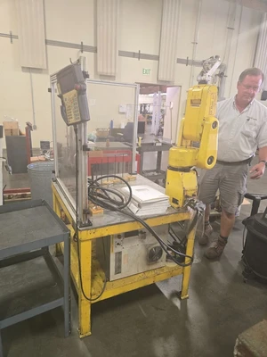 USED FANUC LR MATE 100I