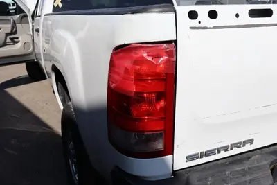 2013 GMC 2500 HD PICKUP TRUCK | Levy Recovery Group (19)