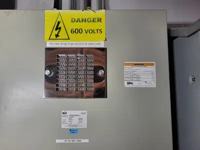 5 kV E-House Genset Control Room PDC w/ 9 x 1200 amp Breaker