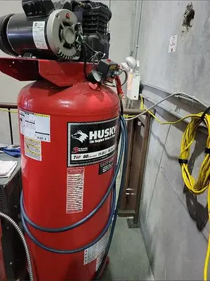 USED HUSKY VT631302AJ