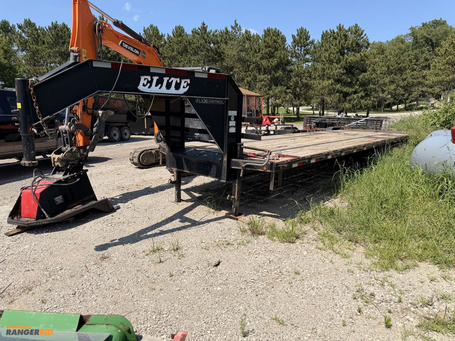Used 2019 ELITE GOOSENECK DOVETAIL 32' Deckover Trailers Indiana US | Miedema Asset Management Group #1437044
