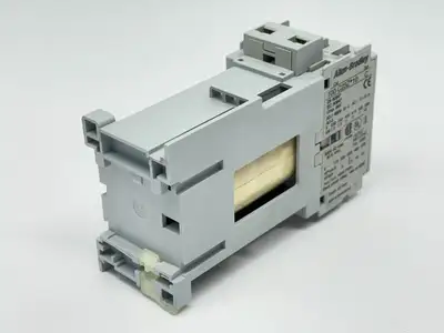 100-C23ZJ10 | Allen Bradley  Ser C Contactor 3-Pole 24VDC Coil - Used