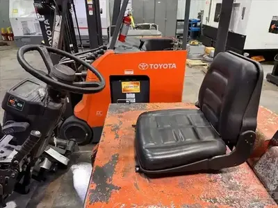 Used TOYOTA 5FBC25 Misc Forklifts Illinois US | Perfection Global, LLC. #1371134