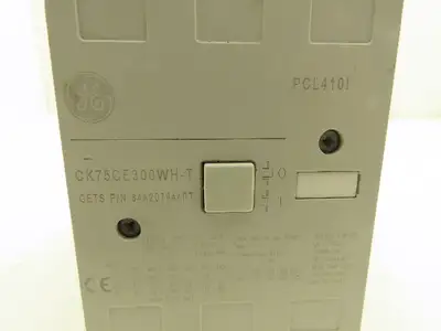 General Electric CK75CE300WH-T Contactor 250amp 135Hp @ 660/690V 74vdc Coil