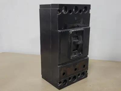 400 Amp, 3 Pole, 600 Volts Circuit Breaker