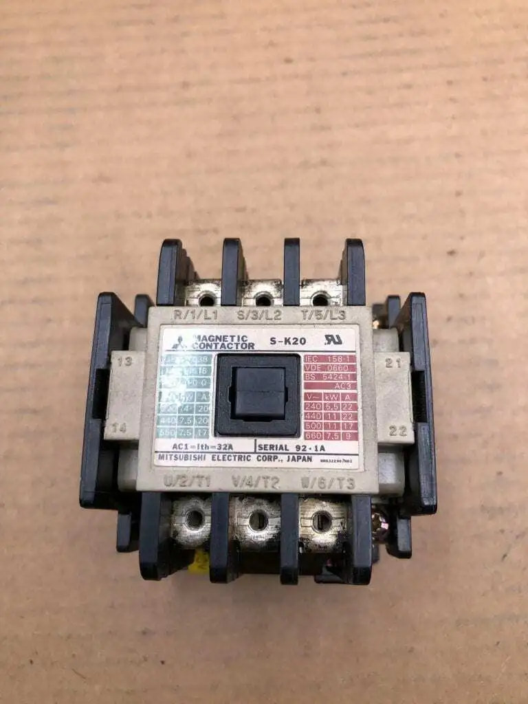 Mitsubishi S-K20 3 Pole Magnetic IEC Contactor 32A ; 100V Coil
