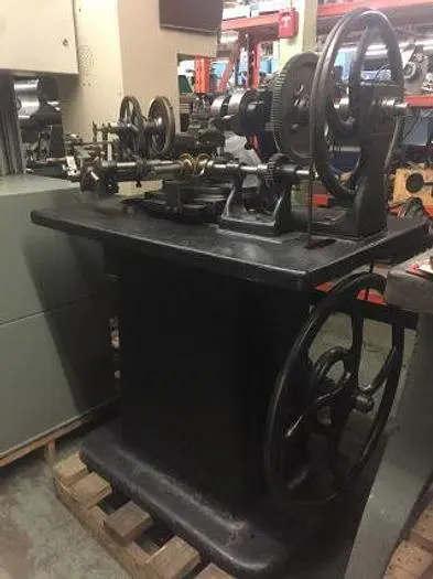 Used _UNKNOWN_ 5½" DIAM. Brocading Machines | Gold Machinery #440197