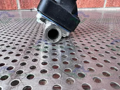 USED ITT PURE FLO .75-316L-RA25MAX-CWP150 DIAPHRAGM VALVE W/ 3/4" SANITARY FITTING