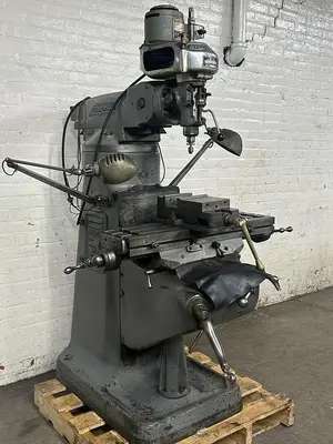 Bridgeport 9" x 32" 1/2 HP, 6-Speed Ram Type Vertical Milling Machine