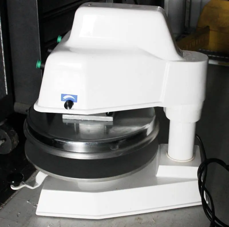 Doughpro Proluxe Dp3300 Pizza Dough Press NSF Automatic Upper Heated Platen, 18″ automatic dough press.