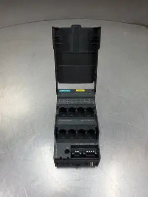 USED Siemens 6GK5208-0BA00-2AF2 SCALANCE XF208 SIMATIC NET Ethernet Switch
