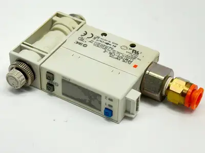 SMC PFM710S-C6L-E Digital Flow Switch 0.2-10L/min