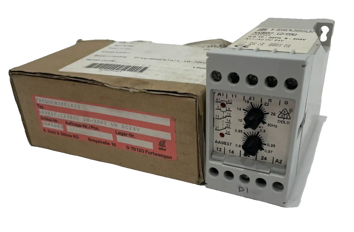 NEW E.DOLD AA-9837.12/032 VARIMETER FREQUENCY RELAY AA983712032 10-30HZ 8 – 500V