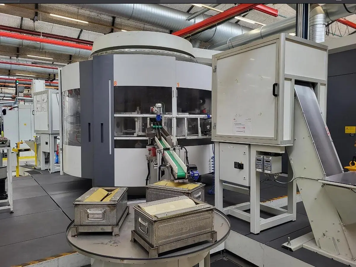 USED 2020 MIKRON MULTI X