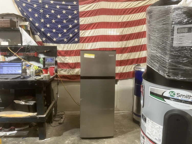 Used FRIGIDAIRE 7.5 CUBIC FEET Refrigerators Michigan US | Miedema Asset Management Group #1183394