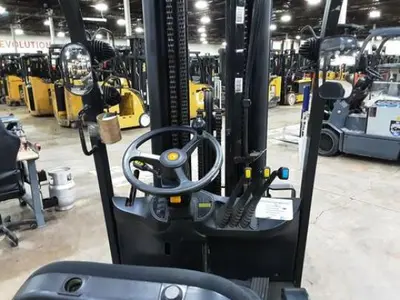 USED 2020 CLARK TMX25