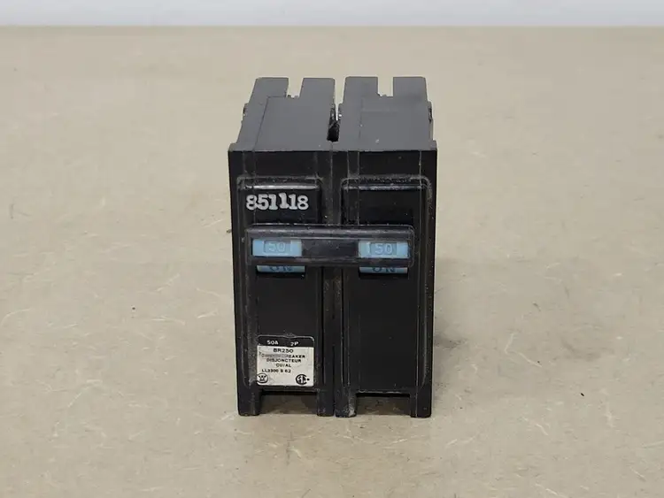 Used EATON CUTLER-HAMMER BR250 Switchgears British Columbia CA | Lenmark #239992