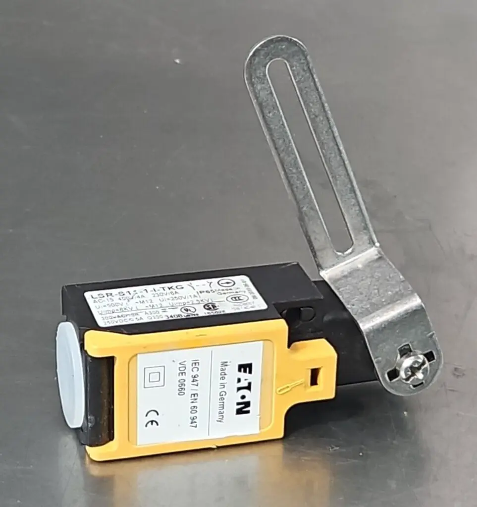 Eaton LSR-S11-1-I-TKG Safety Door Gate Switch (BIN3.4.5)