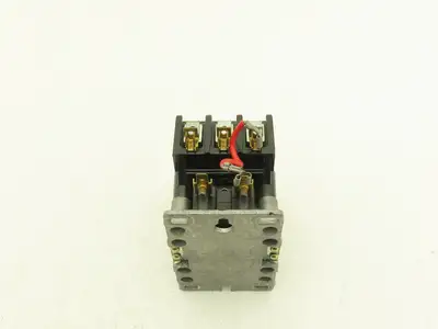 GE General Electric CR161FBG520A1AH Contactor 3-Pole 35A 120V Coil