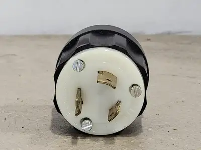 NEW LEVITON 2341