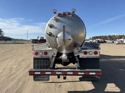 Used 2022 KENWORTH T370 VACUUM TANKER Septic/Sewer/Vacuum Trucks Minnesota US | Carco Truck & Equipment #1514259