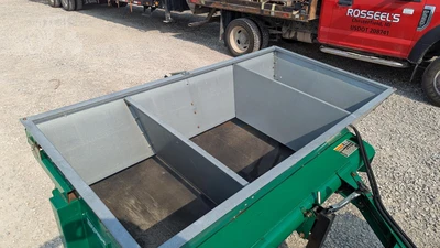 USED CUSHMAN 898561