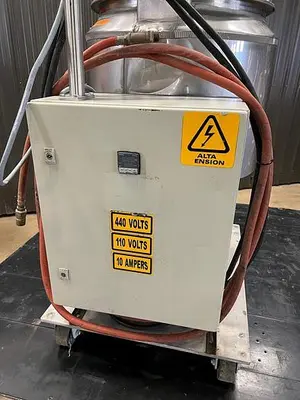 Used LEE INDUSTRIES 30 U Stainless Steel Tanks Quebec CA | Carter-Wilson Equipment Services #450991