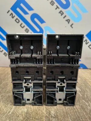 SIEMENS 3RV1742-5LD10 Circuit Breakers | ESS Industrial Equipment Sales (4)
