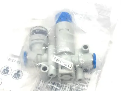 New | in-Stock Festo 8086004 Air Pressure Regulators Michigan US | Maverick Industrial Sales #1420082