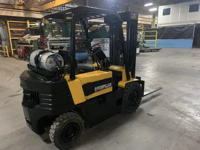 Used 1992 CAT V50E Liquid Propane Forklifts Pennsylvania US | Global Equipment International, LLC #759398