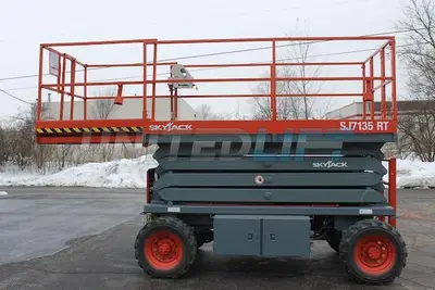 Used 2011 Skyjack SJ7135RT Scissor Lifters New York US | United Lift #1446590